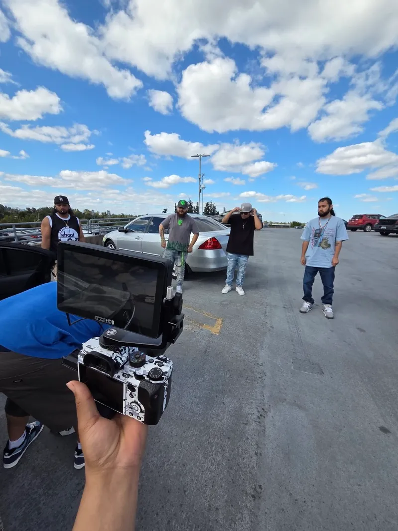 Four o'clock — the gimbal rig up against the sky