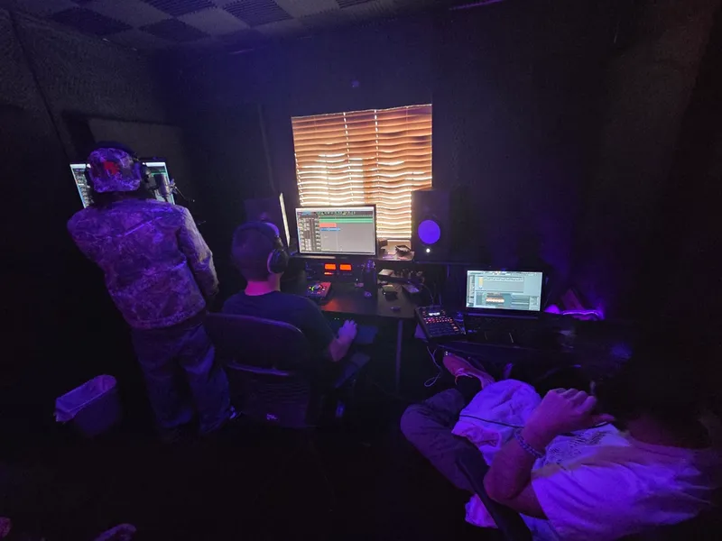 The room settled in around the boards